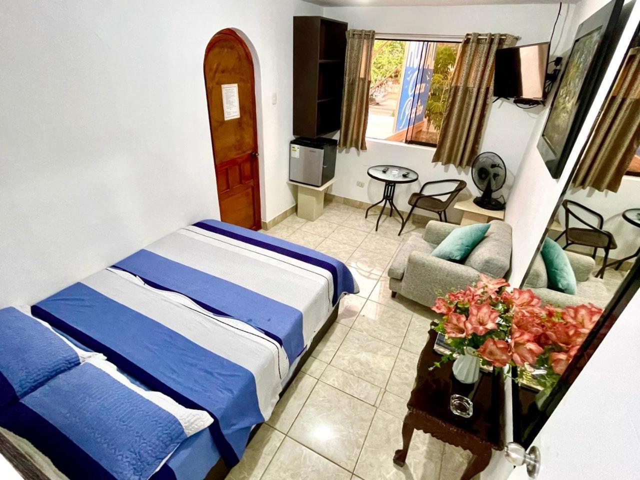 Hostal Ocean Pacifico Пунта-Негра Экстерьер фото