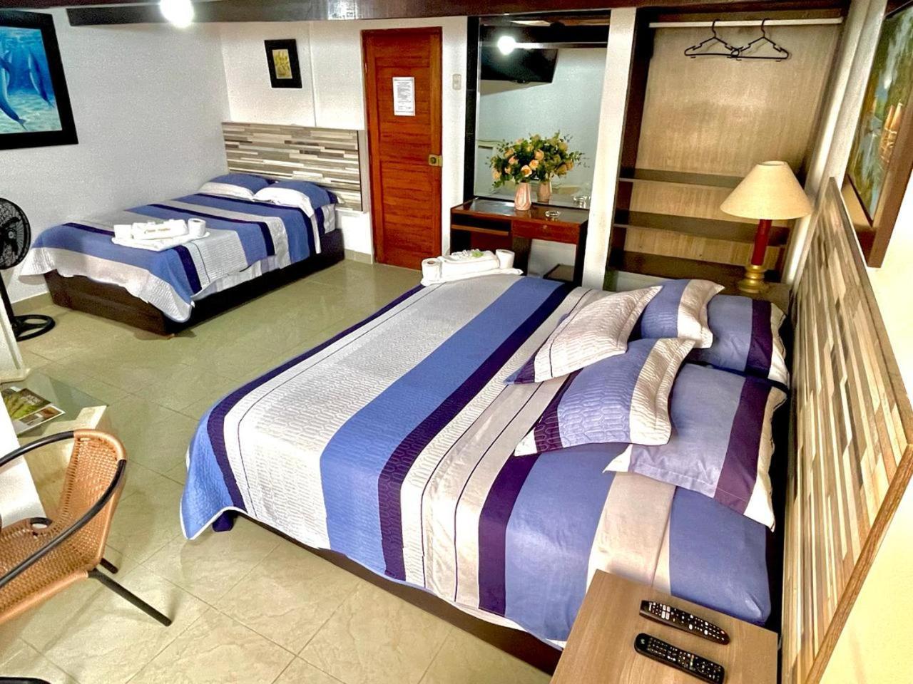 Hostal Ocean Pacifico Пунта-Негра Экстерьер фото