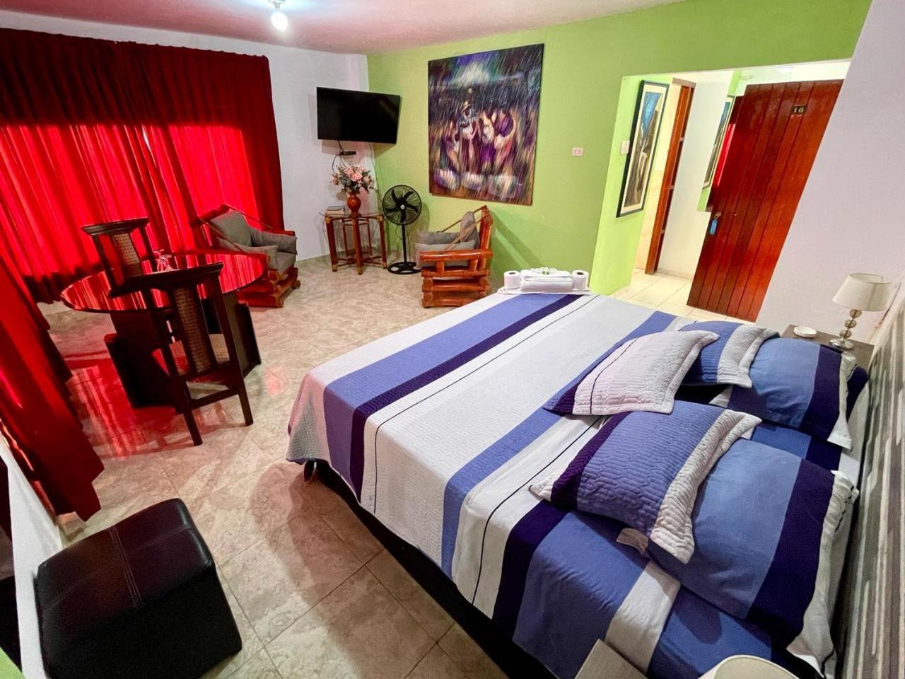 Hostal Ocean Pacifico Пунта-Негра Экстерьер фото