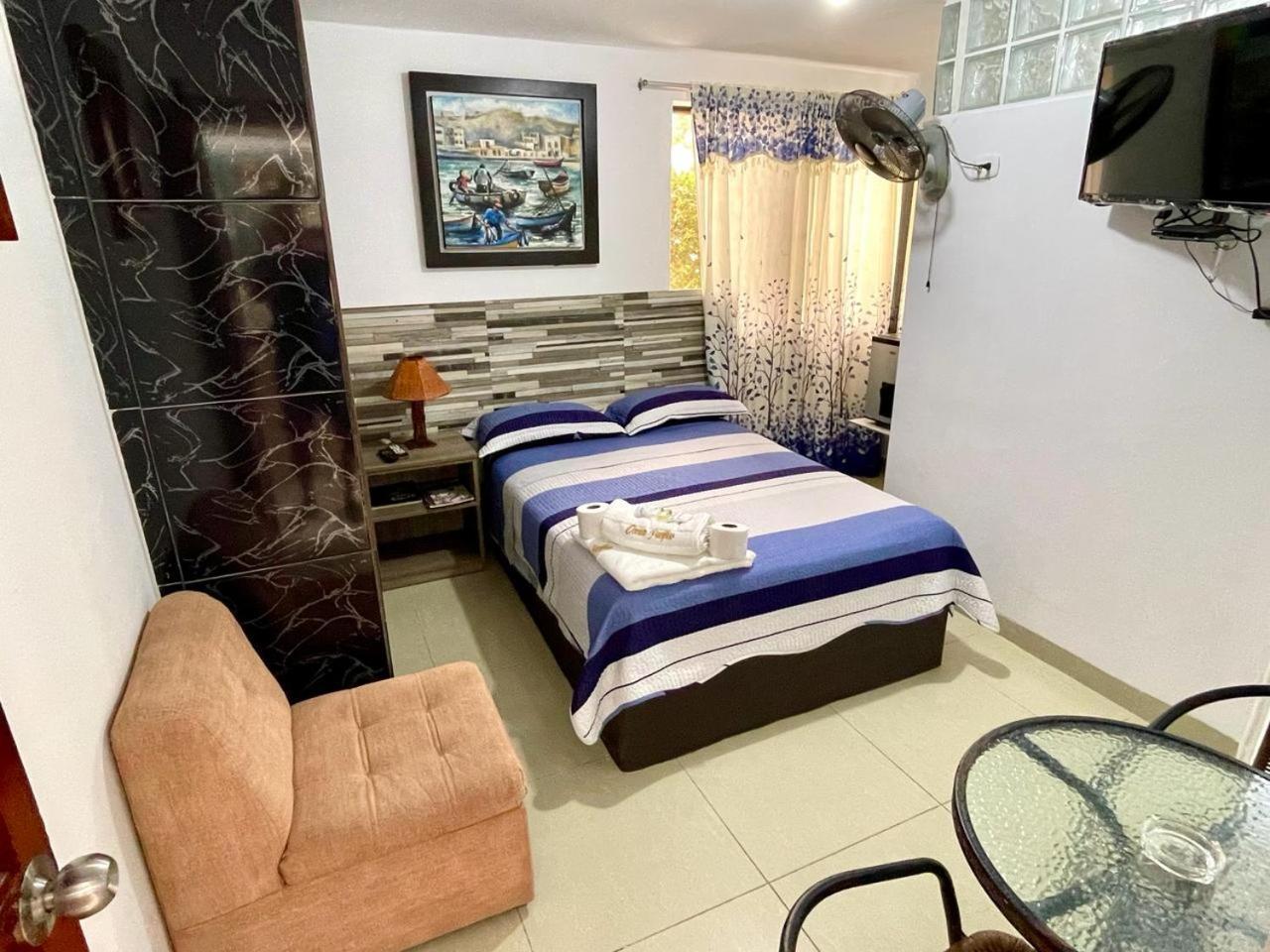 Hostal Ocean Pacifico Пунта-Негра Экстерьер фото