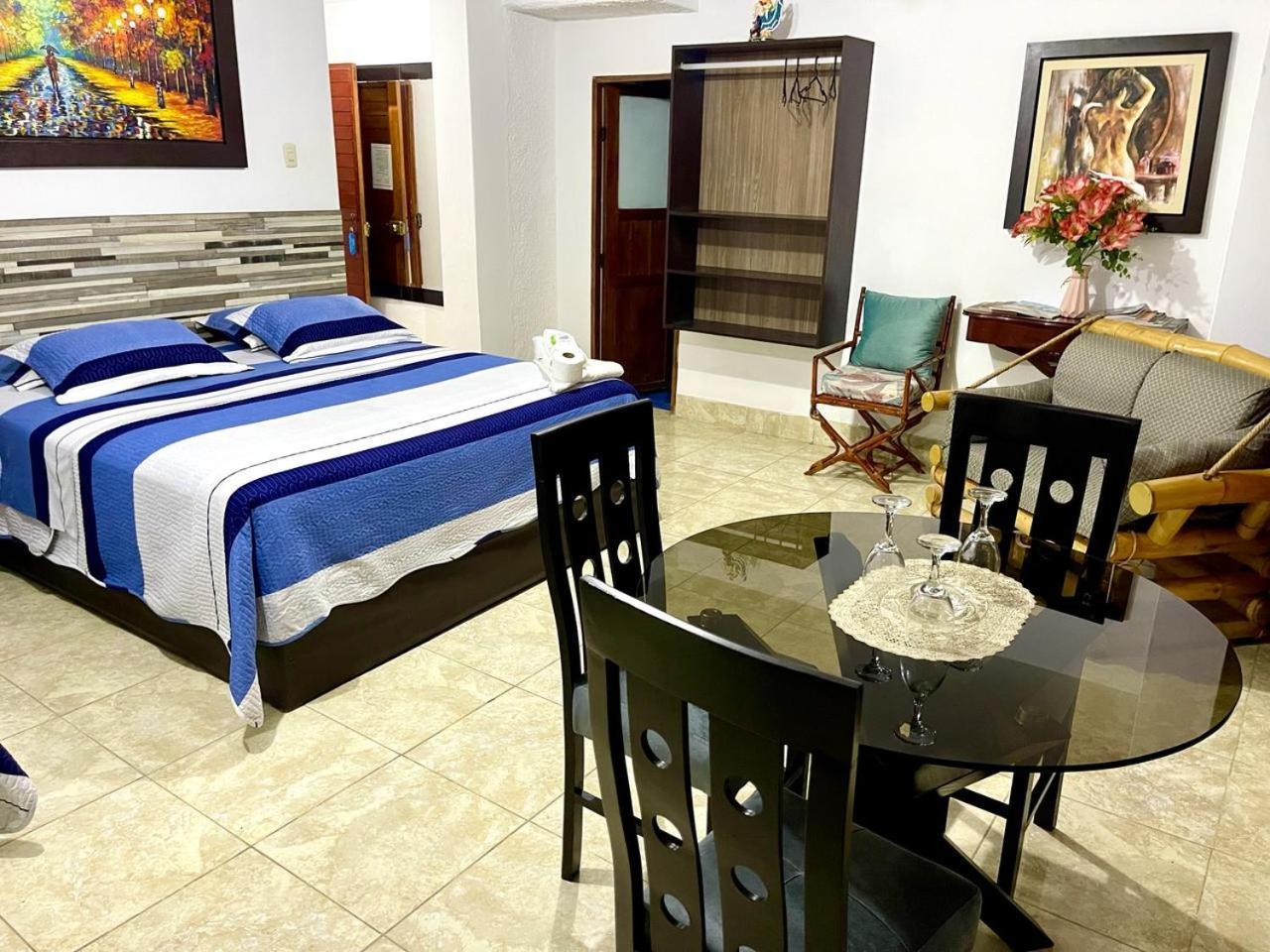 Hostal Ocean Pacifico Пунта-Негра Экстерьер фото